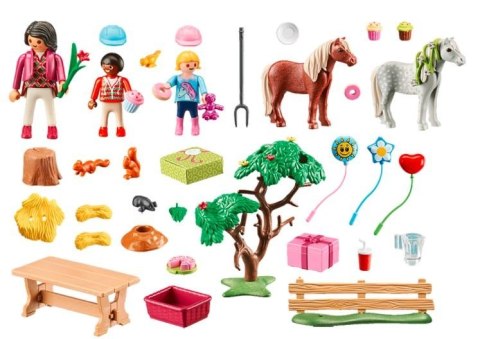 Zestaw z figurkami Country 70997 Urodziny w stadninie kucyków Zestaw z figurkami Country 70997 Urodziny w stadninie kucyków
