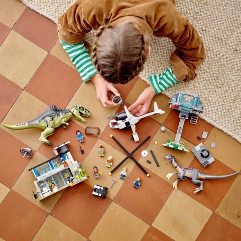 Klocki Jurassic World 76949 Atak giganotozaura i terizinozaura Klocki Jurassic World 76949 Atak giganotozaura i terizinozaura