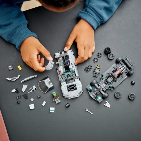 Klocki Speed Champions 76909 Mercedes-AMG F1 W12 E Performance i Mercedes-AMG ONE Klocki Speed Champions 76909 Mercedes-AMG F1 W12 E Performance i Mercedes-AMG ONE