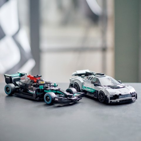 Klocki Speed Champions 76909 Mercedes-AMG F1 W12 E Performance i Mercedes-AMG ONE Klocki Speed Champions 76909 Mercedes-AMG F1 W12 E Performance i Mercedes-AMG ONE