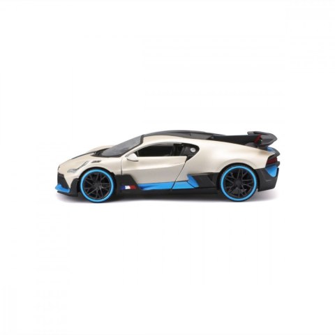 Model kompozytowy Bugatti Divo 1/24 biały Model kompozytowy Bugatti Divo 1/24 biały