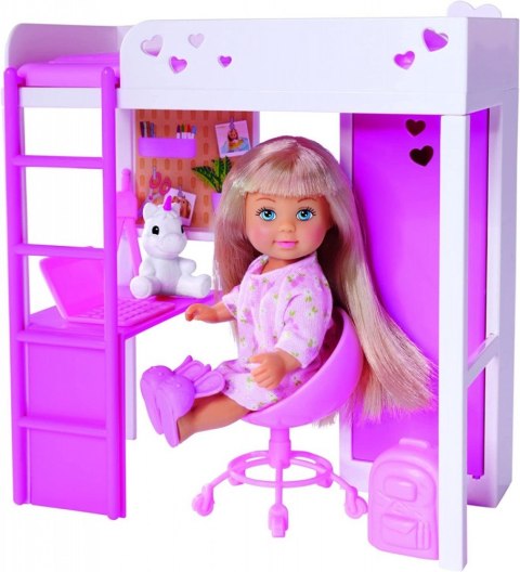 Lalka Evi Love Evi w domu Lalka Evi Love Evi w domu
