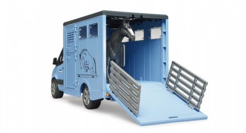 Samochód Mercedes Benz Sprinter do przewozu koni z figurką konia Samochód Mercedes Benz Sprinter do przewozu koni z figurką konia