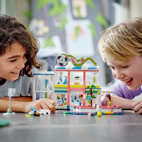 Klocki Friends 41744 Centrum sportowe Klocki Friends 41744 Centrum sportowe