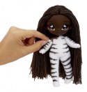 Lalka Na! Na! Na! Zebra Girl Miłe w dotyku Fuzzy Surprise Lalka Na! Na! Na! Zebra Girl Miłe w dotyku Fuzzy Surprise