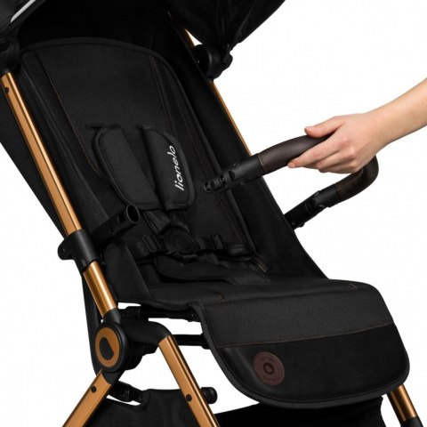Wózek spacerowy Cloe Black Onyx Wózek spacerowy Cloe Black Onyx