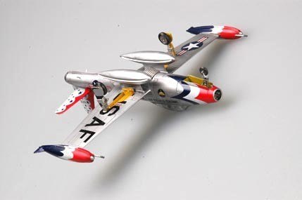 Model plastikowy F-84G ThunderJet Model plastikowy F-84G ThunderJet