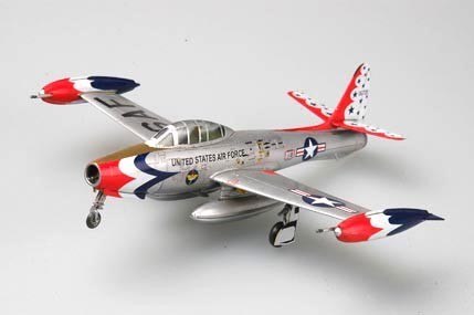Model plastikowy F-84G ThunderJet Model plastikowy F-84G ThunderJet