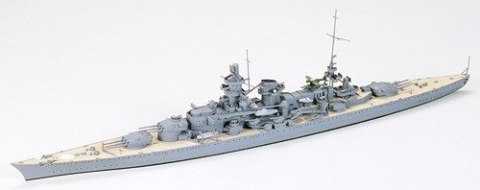 Model plastikowy Niemiecki krążownik Scharnhorst Model plastikowy Niemiecki krążownik Scharnhorst