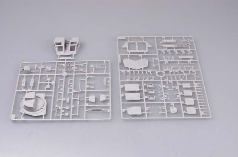 Model plastikowy USMC LAV-AD Light Armored Vehicle - Air Defense Model plastikowy USMC LAV-AD Light Armored Vehicle - Air Defense