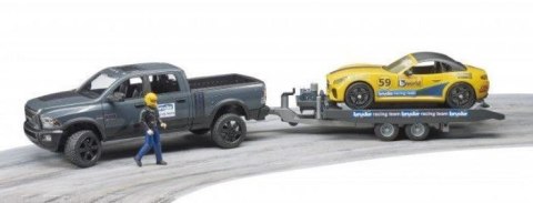 Auto Dodge RAM 2500 Power Wagon z lawetą Auto Dodge RAM 2500 Power Wagon z lawetą