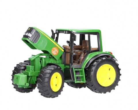 Traktor John Deere 6920 z przyczepa wywrotką Traktor John Deere 6920 z przyczepa wywrotką