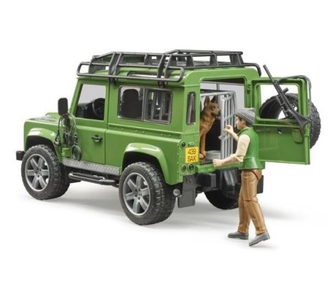 Pojazd Land Rover Defender z figurką leśnika i psem Pojazd Land Rover Defender z figurką leśnika i psem